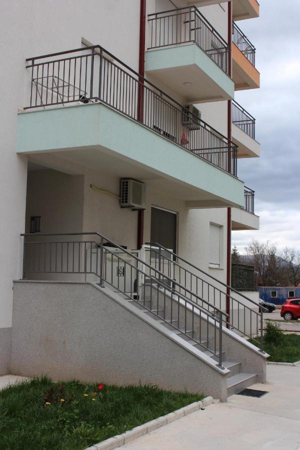 Nikšić Apartment Anagastum מראה חיצוני תמונה
